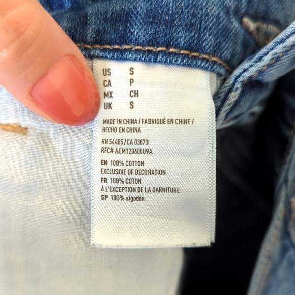 American Eagle Classic Medium Wash Distressed Cut Off Denim Short Bib Overalls S - Picture 7 of 15